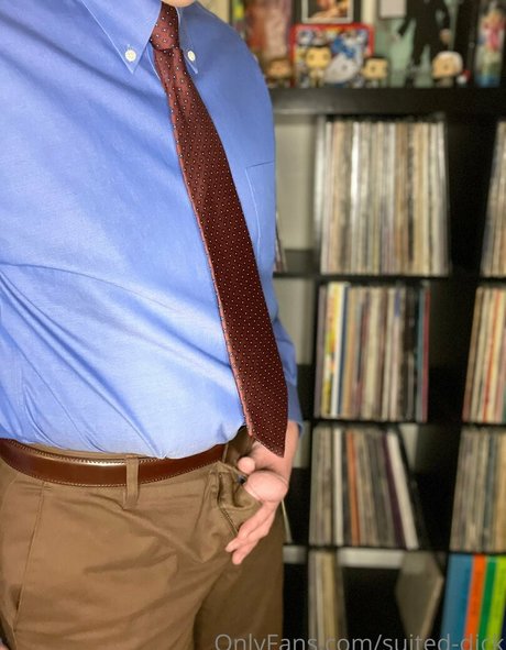Nacktes geleaktes OnlyFans-Foto von Petersuitandtie