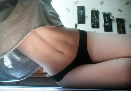 Nacktes geleaktes OnlyFans-Foto von Sweetkatty2002