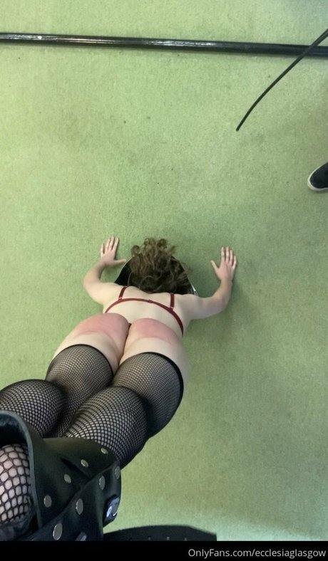 Nacktes geleaktes OnlyFans-Foto von Ecclesiaglasgow