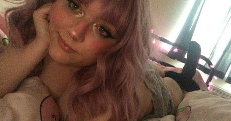Nacktes geleaktes OnlyFans-Foto von Livberrii