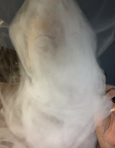 Nacktes geleaktes OnlyFans-Foto von Theprncslissa