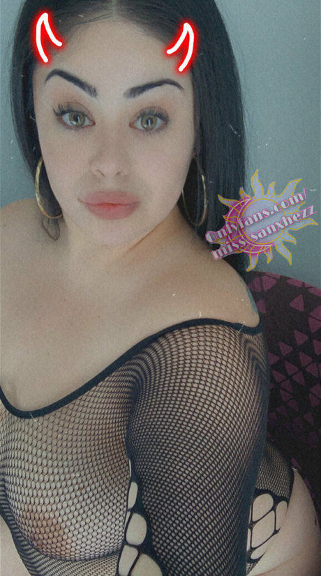 Nacktes geleaktes OnlyFans-Foto von Misssanxhezz