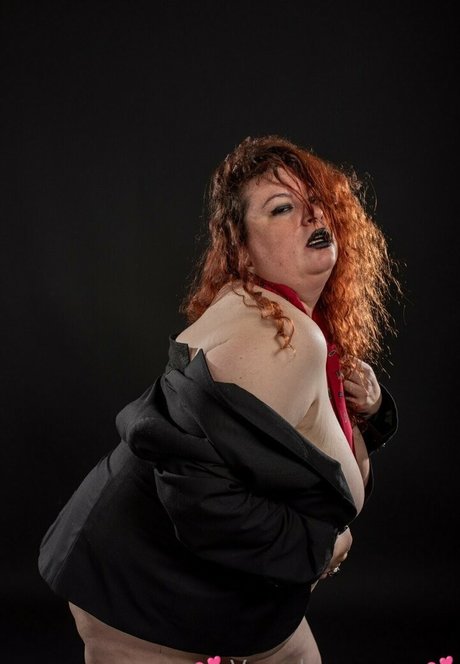 Nacktes geleaktes OnlyFans-Foto von Sweetfatbottomed