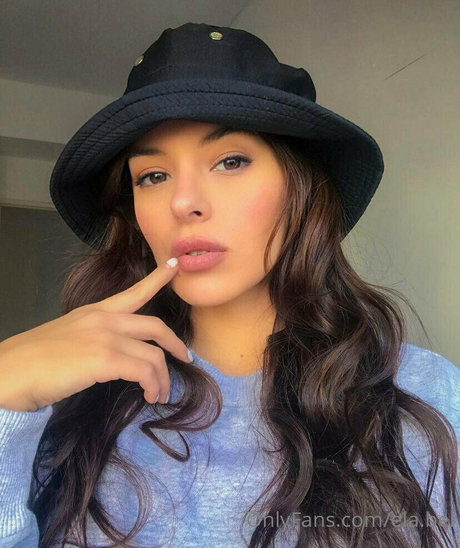 Nacktes geleaktes OnlyFans-Foto von Elabel
