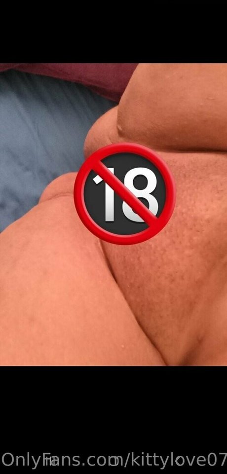 Nacktes geleaktes OnlyFans-Foto von Kittylove074