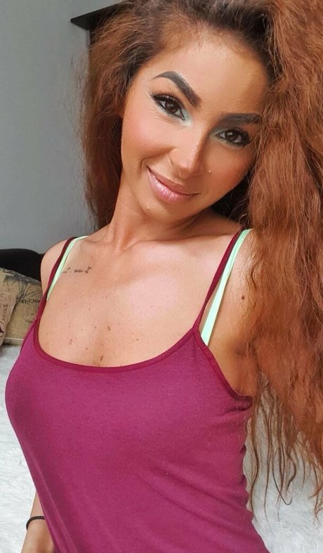 Nacktes geleaktes OnlyFans-Foto von Curlyjewelfree