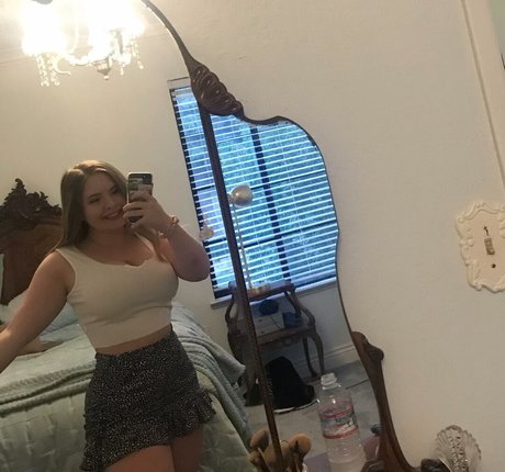 Nacktes geleaktes OnlyFans-Foto von Haley E