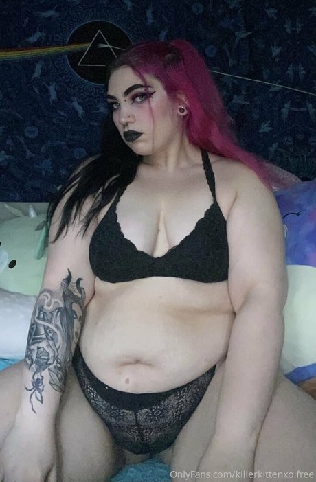 Nacktes geleaktes OnlyFans-Foto von Killerkittenxofree
