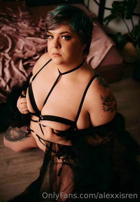 Nacktes geleaktes OnlyFans-Foto von Alexxisren