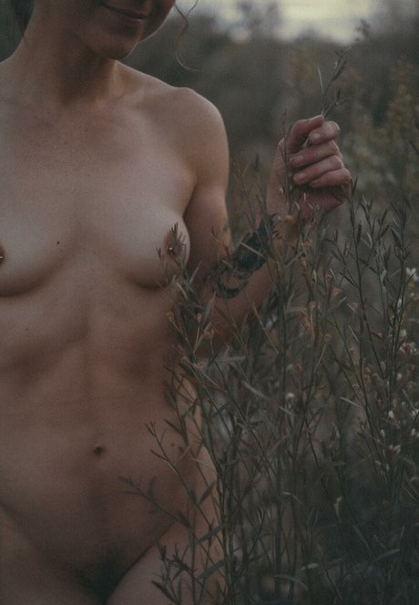 Nacktes geleaktes OnlyFans-Foto von Ever Curious