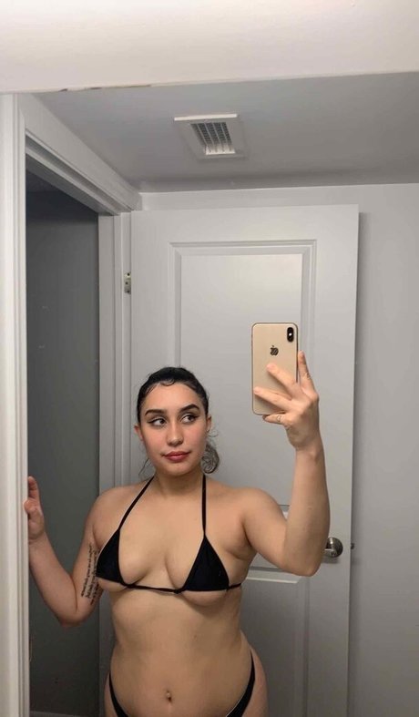 Nacktes geleaktes OnlyFans-Foto von Vanessaxo