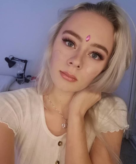 Nacktes geleaktes OnlyFans-Foto von Babybonita99