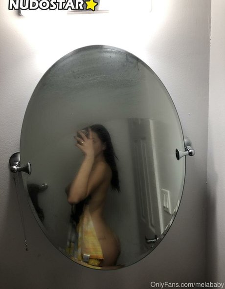 Nacktes geleaktes OnlyFans-Foto von Mela Baby
