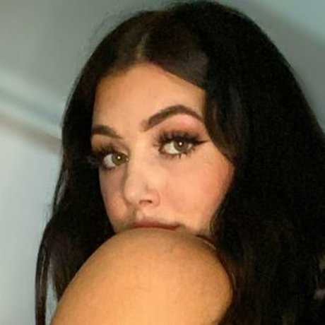 Nacktes geleaktes OnlyFans-Foto von Mela Baby