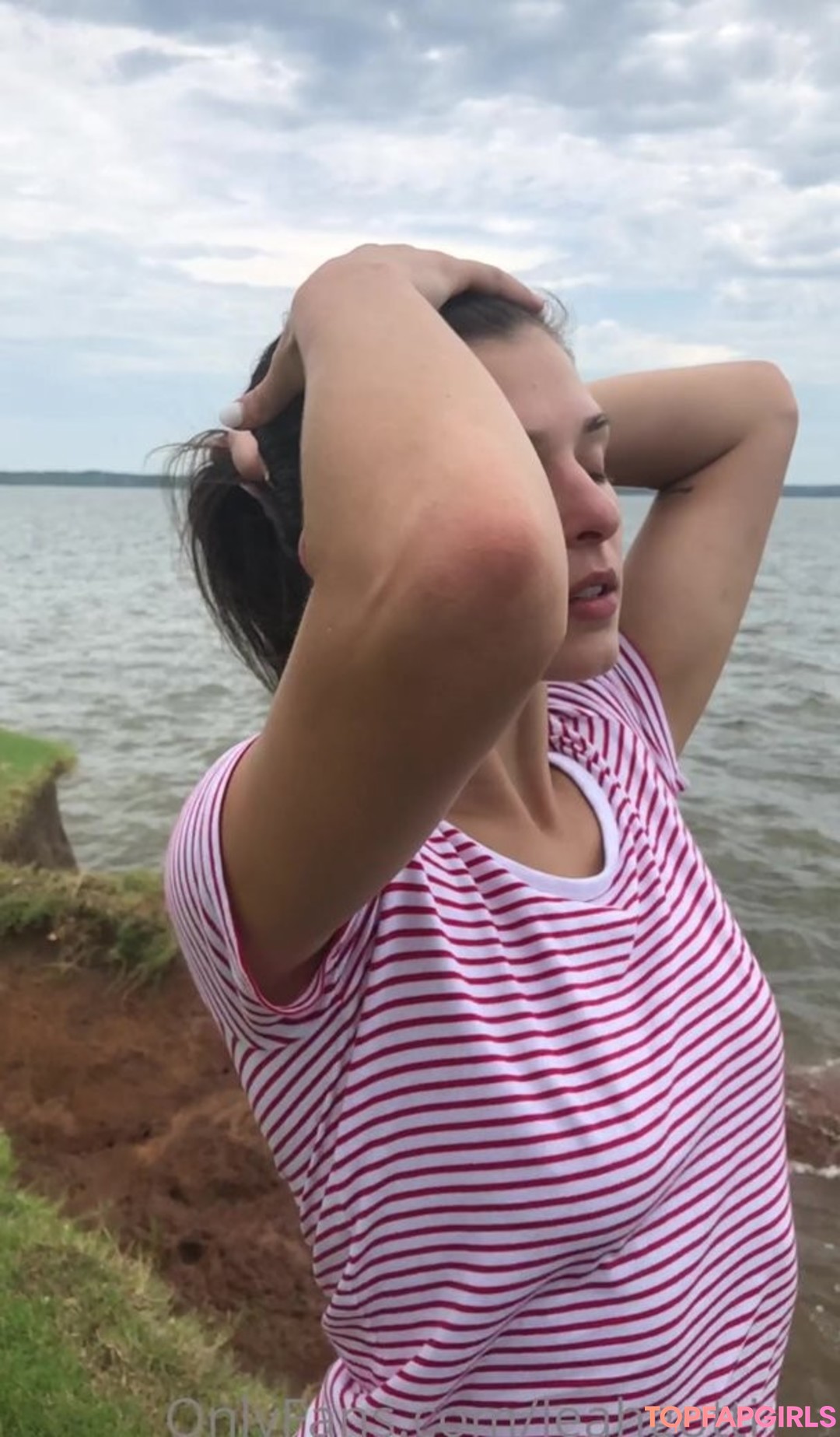 Nacktes geleaktes OnlyFans-Foto von Leah Gotti #1101