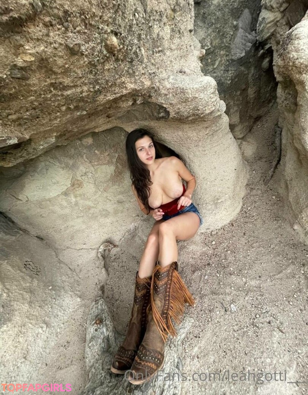 Nacktes geleaktes OnlyFans-Foto von Leah Gotti #1424