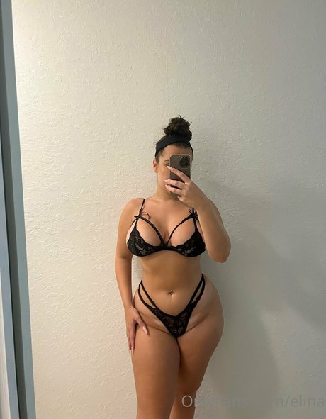 Nacktes geleaktes OnlyFans-Foto von Elina