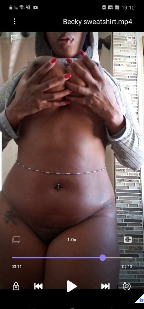 Nacktes geleaktes OnlyFans-Foto von Nursejbecky