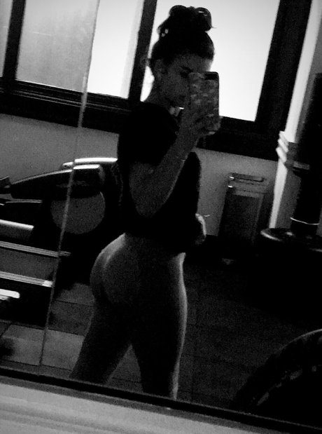 Nacktes geleaktes OnlyFans-Foto von Ltlyata