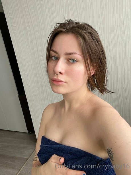 Nacktes geleaktes OnlyFans-Foto von Crybaby16