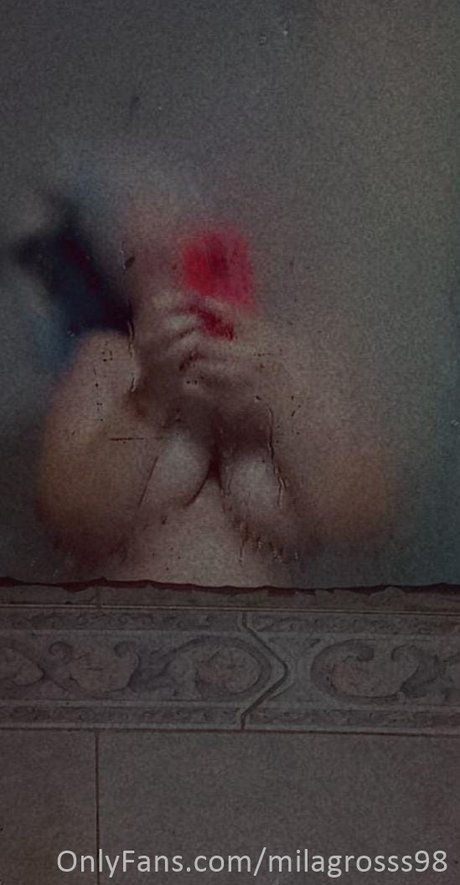 Nacktes geleaktes OnlyFans-Foto von Mili