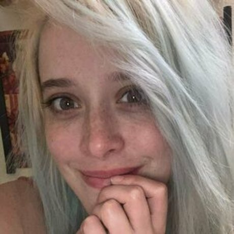 Nacktes geleaktes OnlyFans-Foto von Scarlet Moon