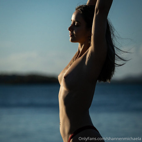 Nacktes geleaktes OnlyFans-Foto von Shannen Michaela