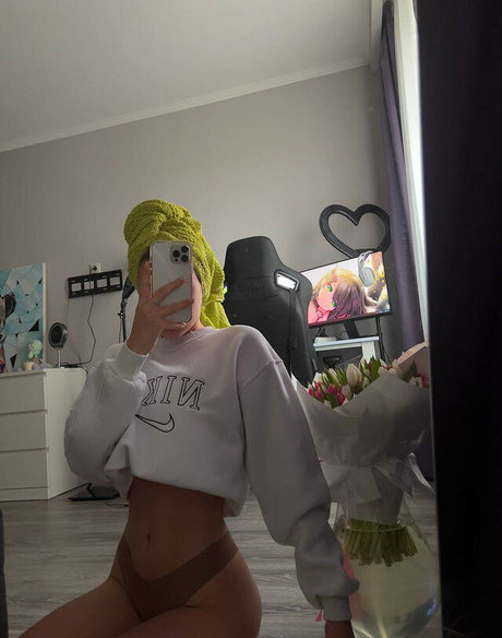 Nacktes geleaktes OnlyFans-Foto von Barbiegirl