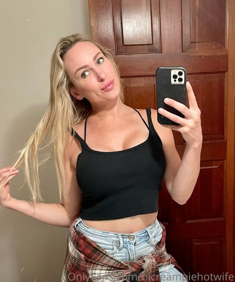 Nacktes geleaktes OnlyFans-Foto von Bimariebjlover