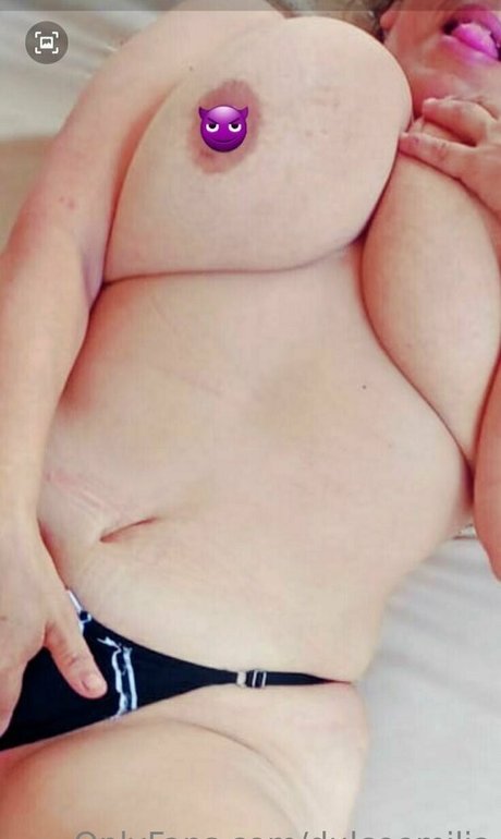 Nacktes geleaktes OnlyFans-Foto von Dulceemilia