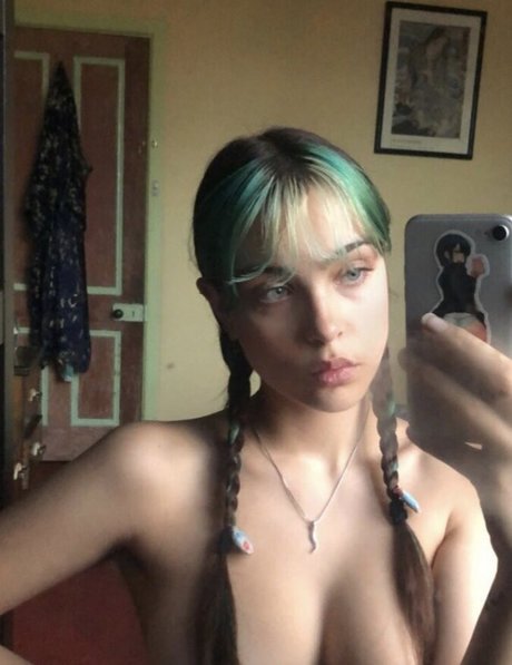 Nacktes geleaktes OnlyFans-Foto von Spicaybaby