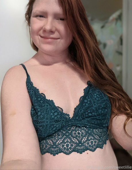 Nacktes geleaktes OnlyFans-Foto von Sweetlillie