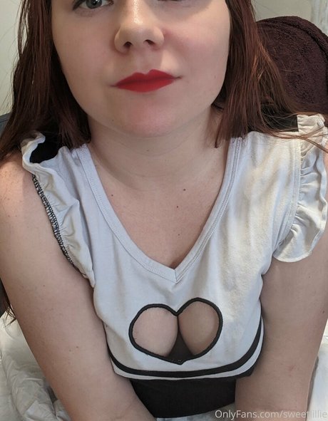 Nacktes geleaktes OnlyFans-Foto von Sweetlillie