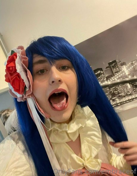 Nacktes geleaktes OnlyFans-Foto von Embraceof