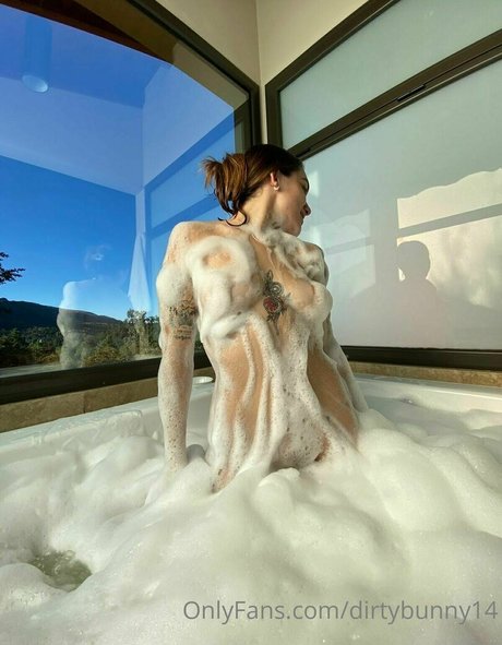 Nacktes geleaktes OnlyFans-Foto von Dirtybunny14