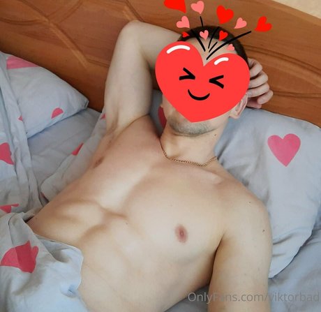 Nacktes geleaktes OnlyFans-Foto von Viktorbad