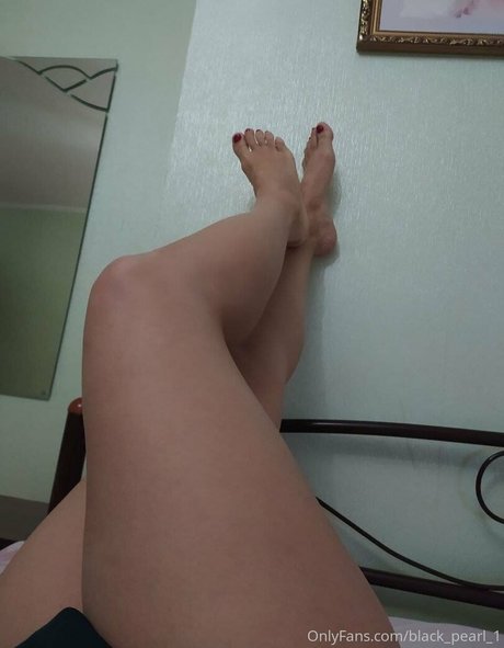 Nacktes geleaktes OnlyFans-Foto von Pearlblack