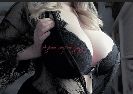 Nacktes geleaktes OnlyFans-Foto von Leelajay