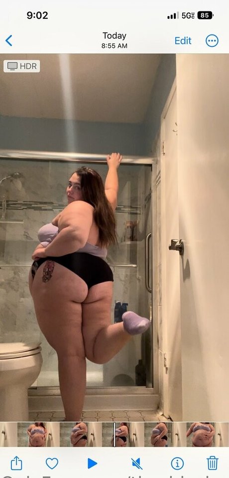 Nacktes geleaktes OnlyFans-Foto von Thebigbambina