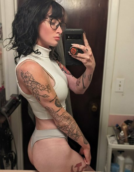 Nacktes geleaktes OnlyFans-Foto von Thotpiece