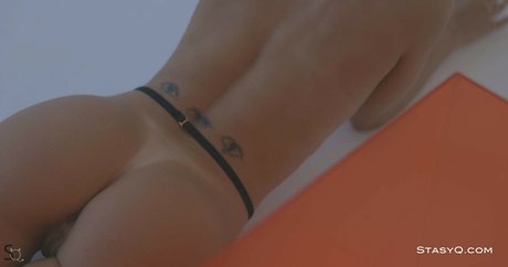 Nacktes geleaktes OnlyFans-Foto von Mollyk