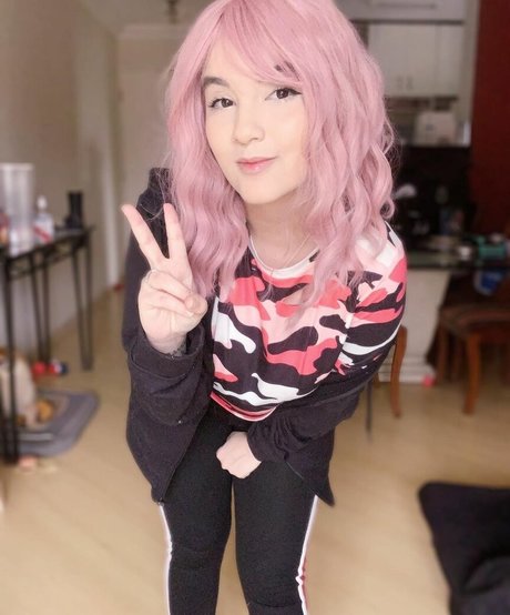 Nacktes geleaktes OnlyFans-Foto von Riyuuka