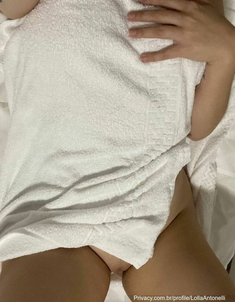Lolla Antonelli