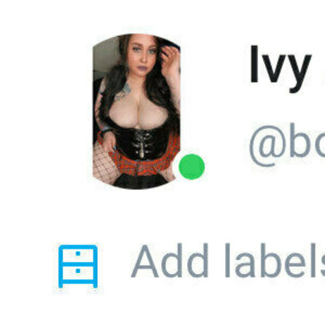 Nacktes geleaktes OnlyFans-Foto von Boobsandbourbonfree