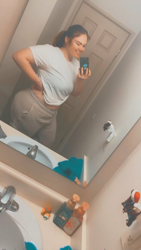 Msrosalynquinn555