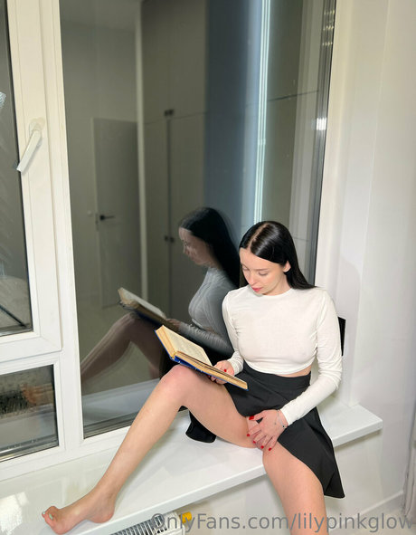 Nacktes geleaktes OnlyFans-Foto von Lilypinkglow