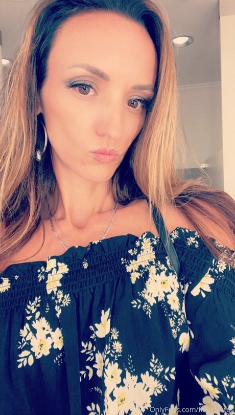 Nacktes geleaktes OnlyFans-Foto von Itssexykelly