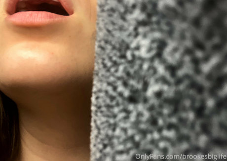 Nacktes geleaktes OnlyFans-Foto von Brookesbiglife