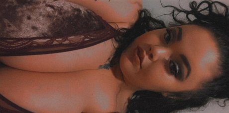 Nacktes geleaktes OnlyFans-Foto von Crybabymak
