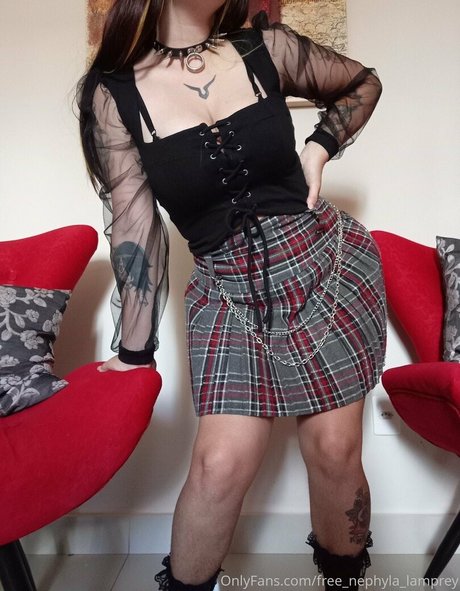 Nacktes geleaktes OnlyFans-Foto von Freecybernyxie